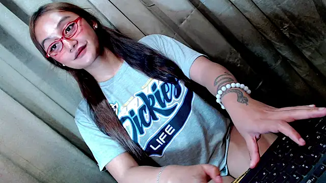 Jessicasfantasy online show from 03-17-26, 03:55