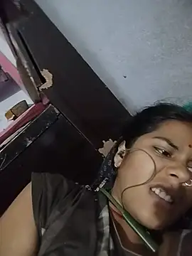 Pallavi cute online show from 07-10-26, 06:10