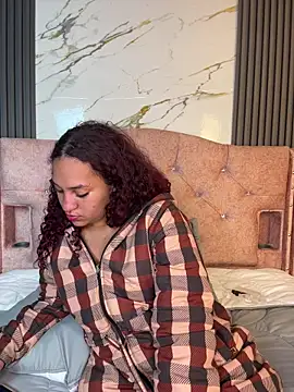 Cloe firee online show from 03-18-26, 05:43