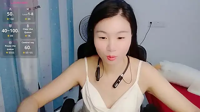 Snapshot of Lianzi-2026 chatting on 06-26-26, 12:20 Lianzi-2026 online show from 06-26-26, 12:20