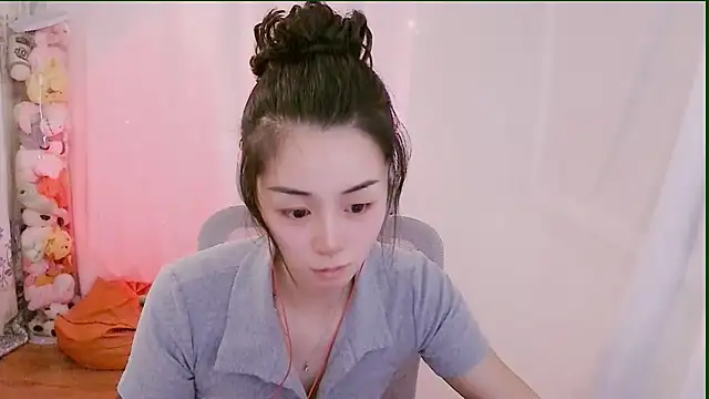 Puresnow online show from 06-27-26, 02:55