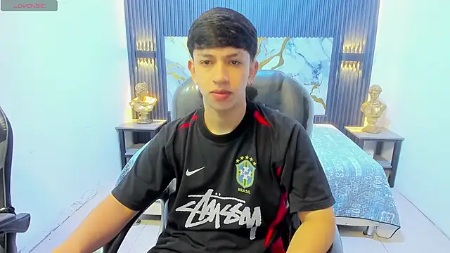 AdrianFranko online show from 06-03-26, 01:25