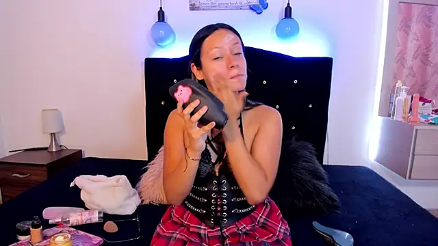 Sia messy online show from 04-15-26, 02:13