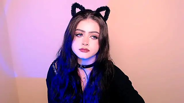  LunnaBelle  online show from 05-21-26, 10:28