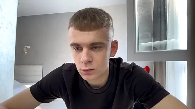 Snapshot of SoloFury chatting on 08-04-26, 05:54 SoloFury online show from 08-04-26, 05:54