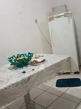    -larissa online show from 03-18-26, 04:15