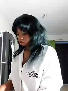 HannaMayers  online show from 04-11-26, 10:25