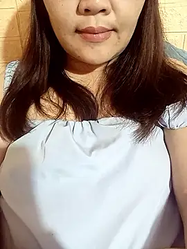 Snapshot of Mii_MiiI chatting on 03-22-26, 02:09 Mii MiiI online show from 03-22-26, 02:09