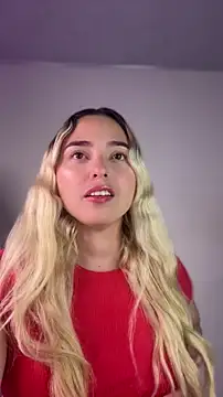 irispink  online show from 03-23-26, 09:46