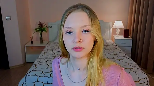 StaceyyJones online show from 04-29-26, 01:37