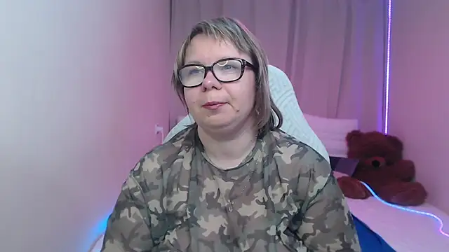 Snapshot of BonnnyBoobsy chatting on 05-09-26, 12:21 BonnnyBoobsy online show from 05-09-26, 12:21