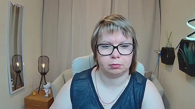 Snapshot of BonnnyBoobsy chatting on 05-16-26, 12:15 BonnnyBoobsy online show from 05-16-26, 12:15