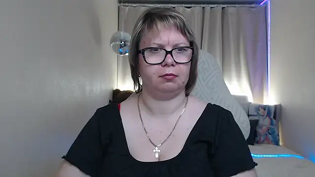 Snapshot of BonnnyBoobsy chatting on 05-30-26, 06:27 BonnnyBoobsy online show from 05-30-26, 06:27