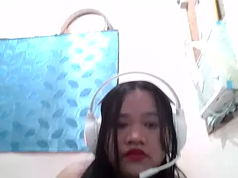 Snapshot of Hirachang chatting on 07-09-26, 02:32 Hirachang online show from 07-09-26, 02:32