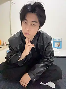 Snapshot of kissbaby-111 chatting on 06-18-26, 05:28 kissbaby-111 online show from 06-18-26, 05:28