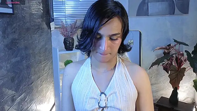 Zoee Kiss  online show from 04-29-26, 05:11
