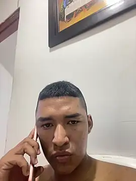 juliancito222 online show from 07-14-26, 02:01