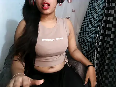 Snapshot of Ishika_baby_ chatting on 07-07-26, 08:13 Ishika baby online show from 07-07-26, 08:13