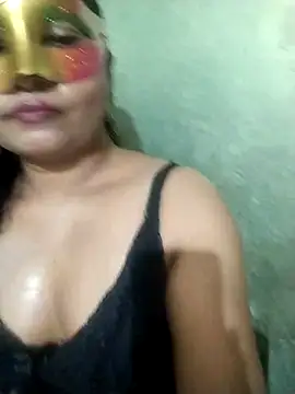 Snapshot of PriyankaSuthhar chatting on 04-12-26, 08:14 PriyankaSuthhar online show from 04-12-26, 08:14