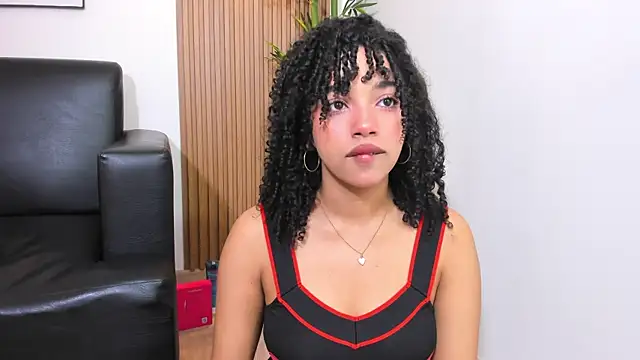 Snapshot of JazmyXXX chatting on 05-18-26, 07:41 JazmyXXX online show from 05-18-26, 07:41