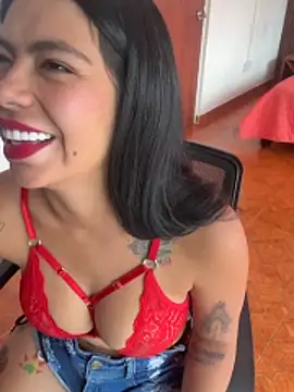 Noa rousse01 online show from 04-21-26, 08:01