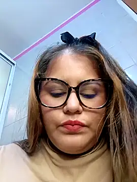 Snapshot of Bonny_rousse01 chatting on 04-25-26, 01:41 Bonny rousse01 online show from 04-25-26, 01:41