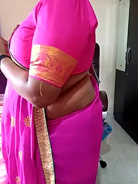 Snapshot of poojag_2 chatting on 06-22-26, 07:16 poojag 2 online show from 06-22-26, 07:16