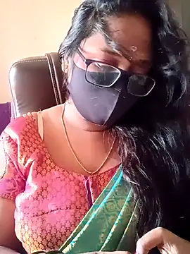 Snapshot of poojag_2 chatting on 07-13-26, 06:16 poojag 2 online show from 07-13-26, 06:16