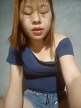 Aurora Luna online show from 05-02-26, 12:10