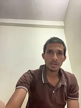 Snapshot of cool_guy_1 chatting on 03-19-26, 06:39 cool guy 1 online show from 03-19-26, 06:39