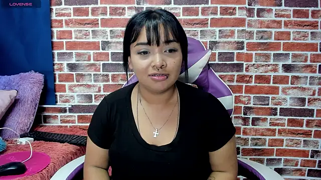 SofiiaCutee online show from 05-13-26, 02:31