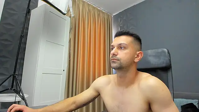 Snapshot of BryceReign chatting on 03-21-26, 08:19 BryceReign online show from 03-21-26, 08:19