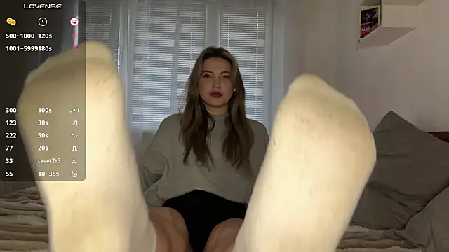1Kellynaive online show from 03-28-26, 03:00