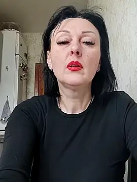 HelgaDennis online show from 03-25-26, 09:37