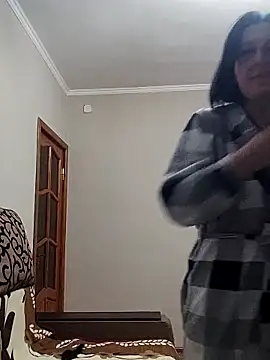 Snapshot of HelgaDennis chatting on 03-30-26, 06:20 HelgaDennis online show from 03-30-26, 06:20