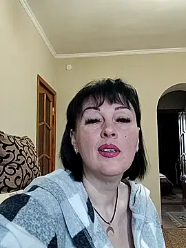 Snapshot of HelgaDennis chatting on 04-20-26, 04:15 HelgaDennis online show from 04-20-26, 04:15