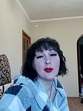 Snapshot of HelgaDennis chatting on 04-25-26, 03:42 HelgaDennis online show from 04-25-26, 03:42