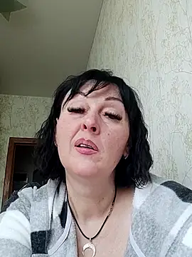 Snapshot of HelgaDennis chatting on 04-25-26, 03:09 HelgaDennis online show from 04-25-26, 03:09