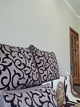Snapshot of HelgaDennis chatting on 05-02-26, 10:42 HelgaDennis online show from 05-02-26, 10:42