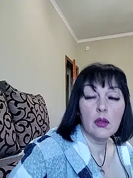 Snapshot of HelgaDennis chatting on 05-05-26, 04:42 HelgaDennis online show from 05-05-26, 04:42