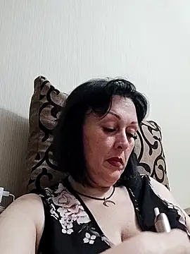 Snapshot of HelgaDennis chatting on 05-12-26, 07:22 HelgaDennis online show from 05-12-26, 07:22