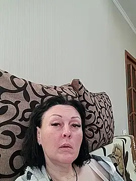 Snapshot of HelgaDennis chatting on 05-14-26, 04:36 HelgaDennis online show from 05-14-26, 04:36