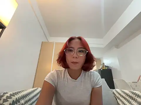 misscutee online show from 06-08-26, 04:18