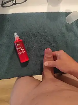 Essie deLona online show from 06-16-26, 01:58