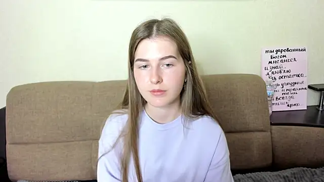 OhMyAlice online show from 06-17-26, 10:06