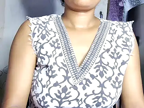 Snapshot of stupamax chatting on 05-21-26, 11:12 stupamax online show from 05-21-26, 11:12