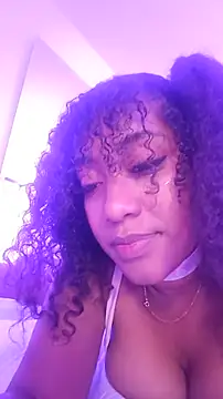 Snapshot of mia_rouxx1 chatting on 06-30-26, 10:27 mia rouxx1 online show from 06-30-26, 10:27