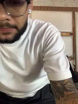 KyleJoss30 online show from 04-09-26, 09:31