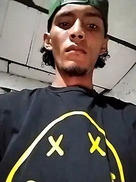 spittermasterpig1 online show from 04-18-26, 05:33