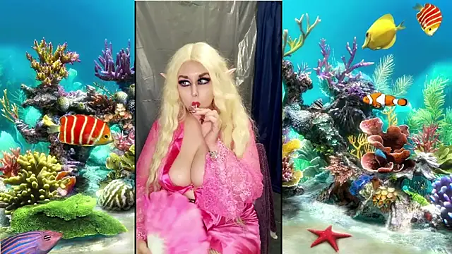 Snapshot of Rose-Vampire chatting on 04-13-26, 07:41 Rose-Vampire online show from 04-13-26, 07:41